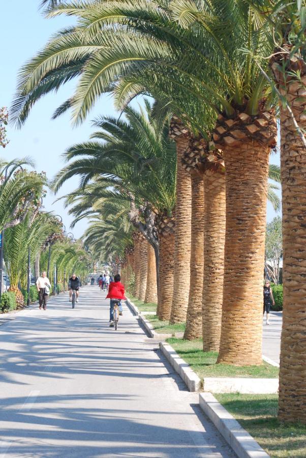 Ostello La Stazione Alba Adriatica Extérieur photo
